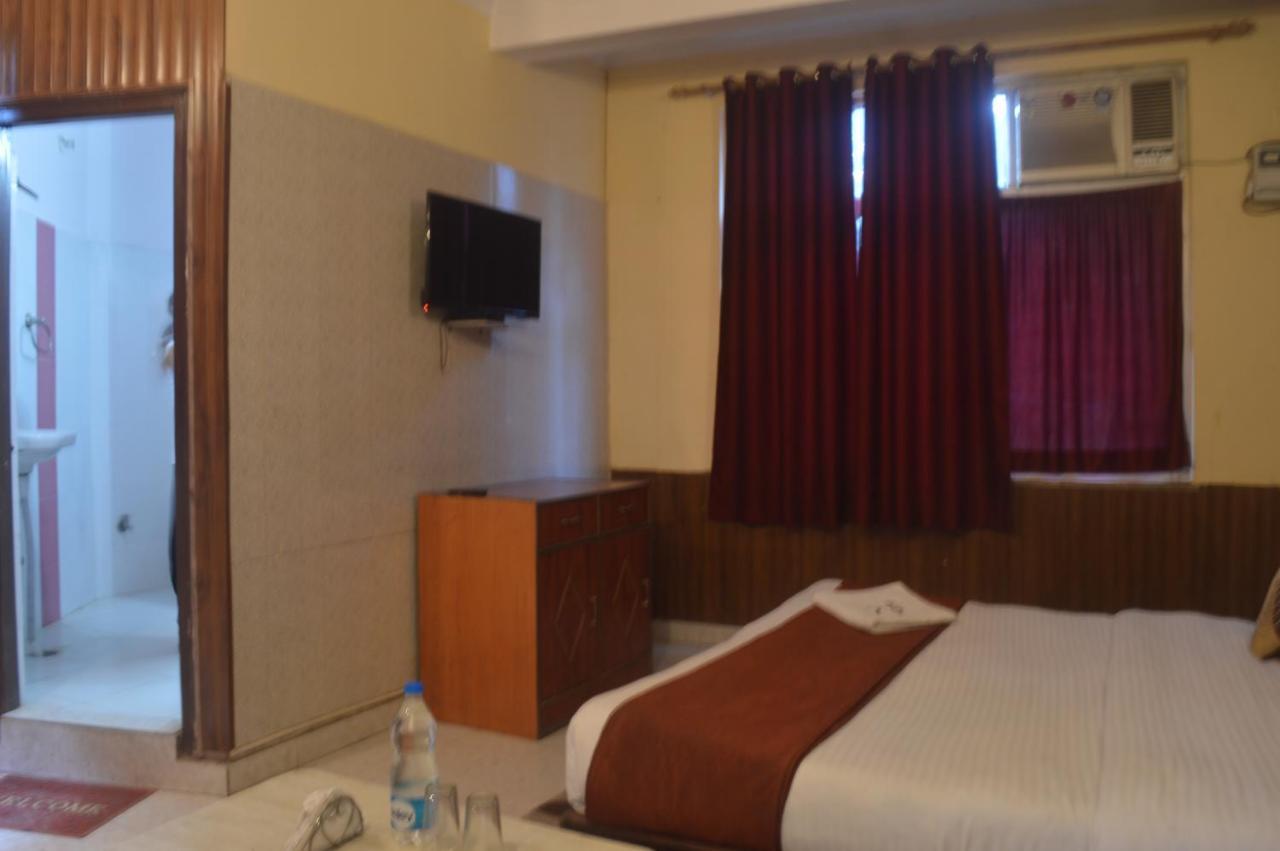 Hotel Apsara , By Soank Hospitality Haridwār Extérieur photo