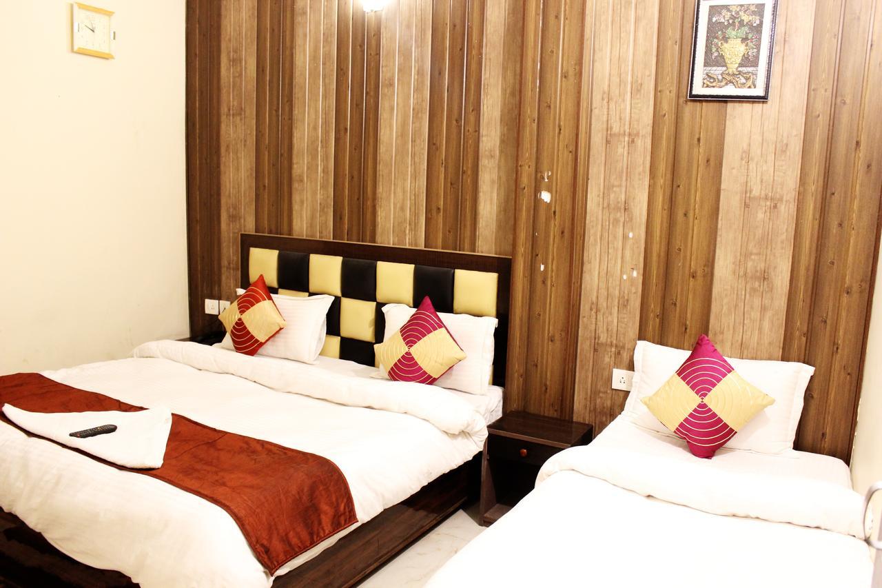 Hotel Apsara , By Soank Hospitality Haridwār Extérieur photo